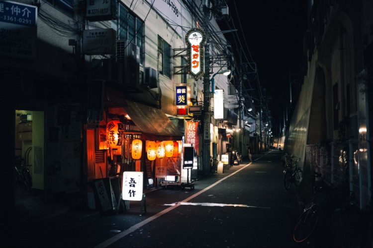 15 Japanese Nightlife Rules To Know So You Don't Offend Anyone