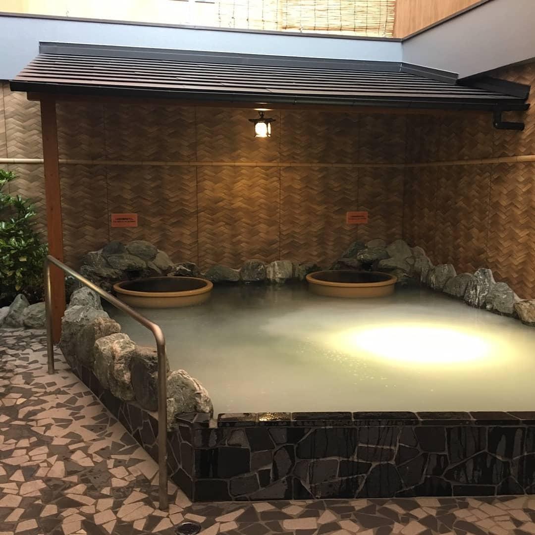 Japanese bathhouses Yudonburi Sakaeyu