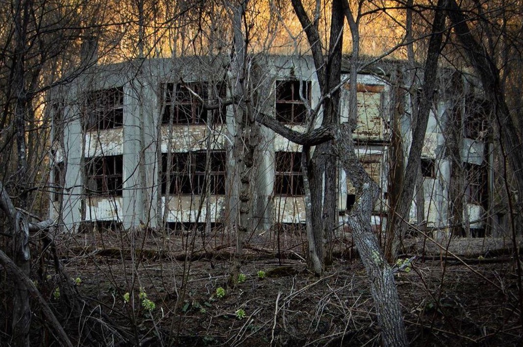 round schoolhouse building haunted places in Japan