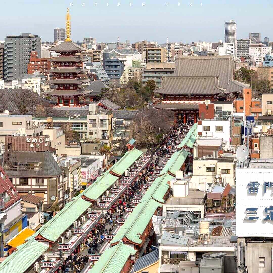free tokyo walking tours - nakamise