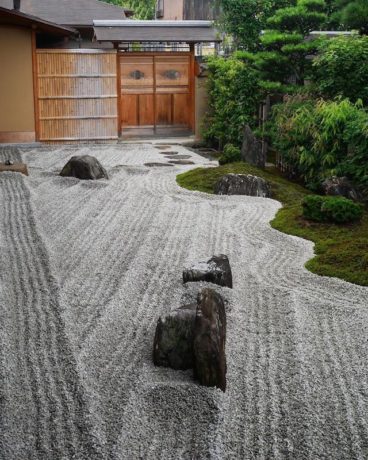 9 Japanese Zen Gardens To Help You Find Inner Peace