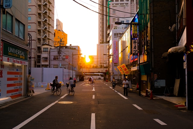 Japanese loanwords - golden hour in japan