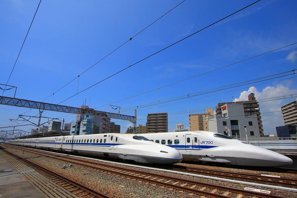 Transportation in Japan - shinkansen