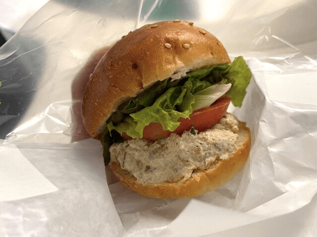 bakeries in tokyo - tolo pan tuna burger