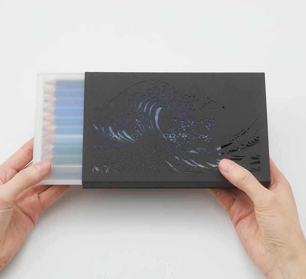 Felissimo Hokusai coloured pencils - black paper sleeve