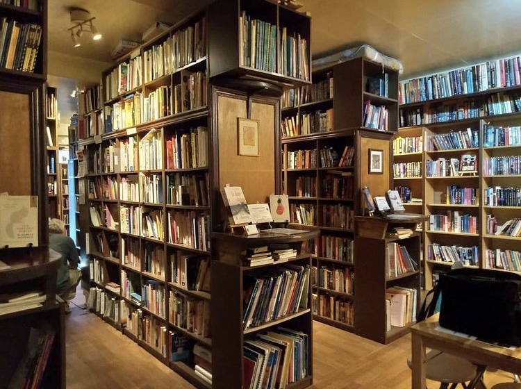 Infinity Books closing down - interior of infinity books