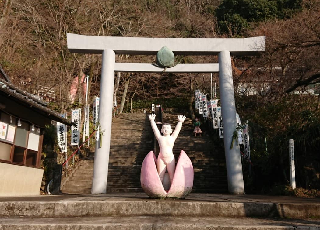 Japan shrines - Momotaro Jinja
