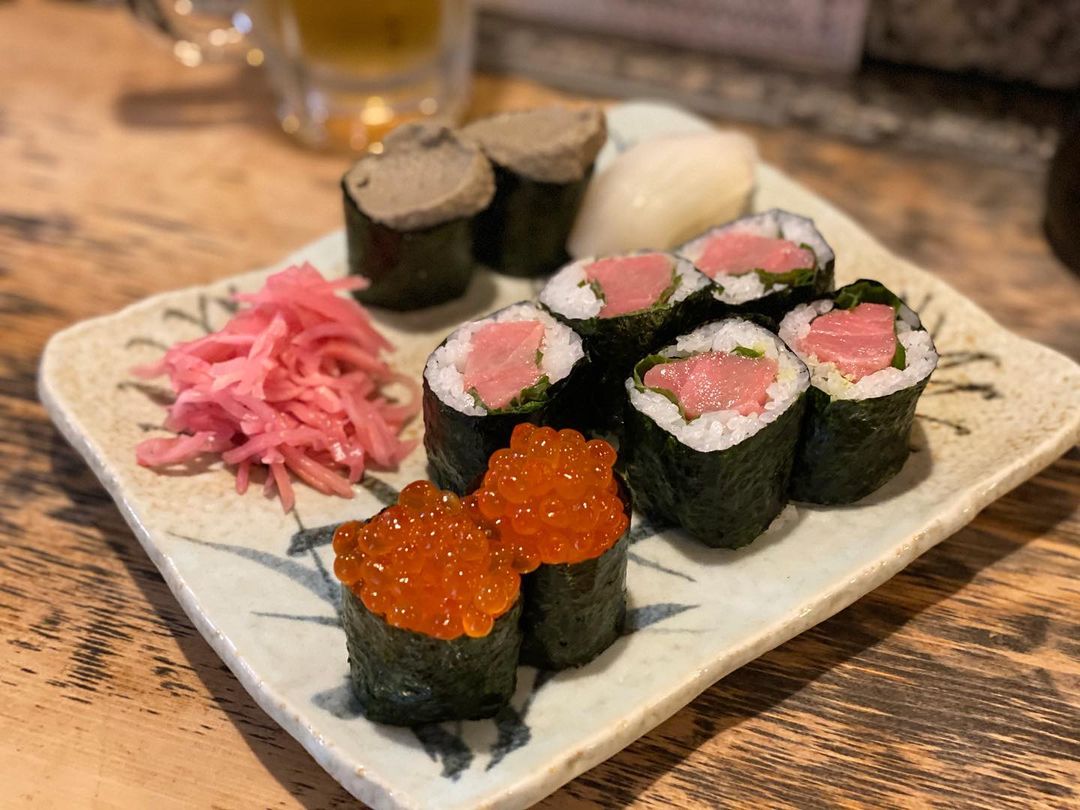 cheap sushi osaka - torosushi