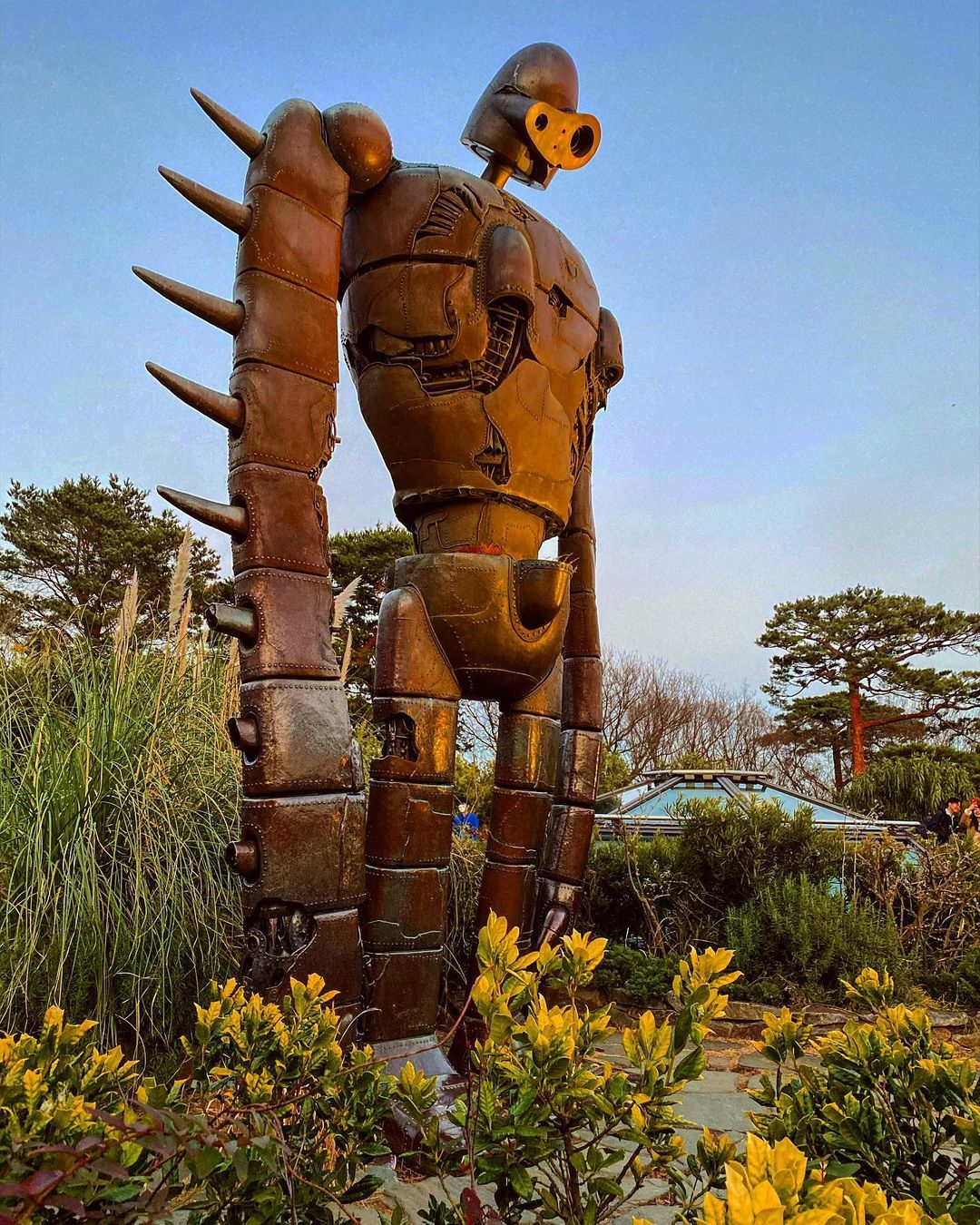 robot soldier statue