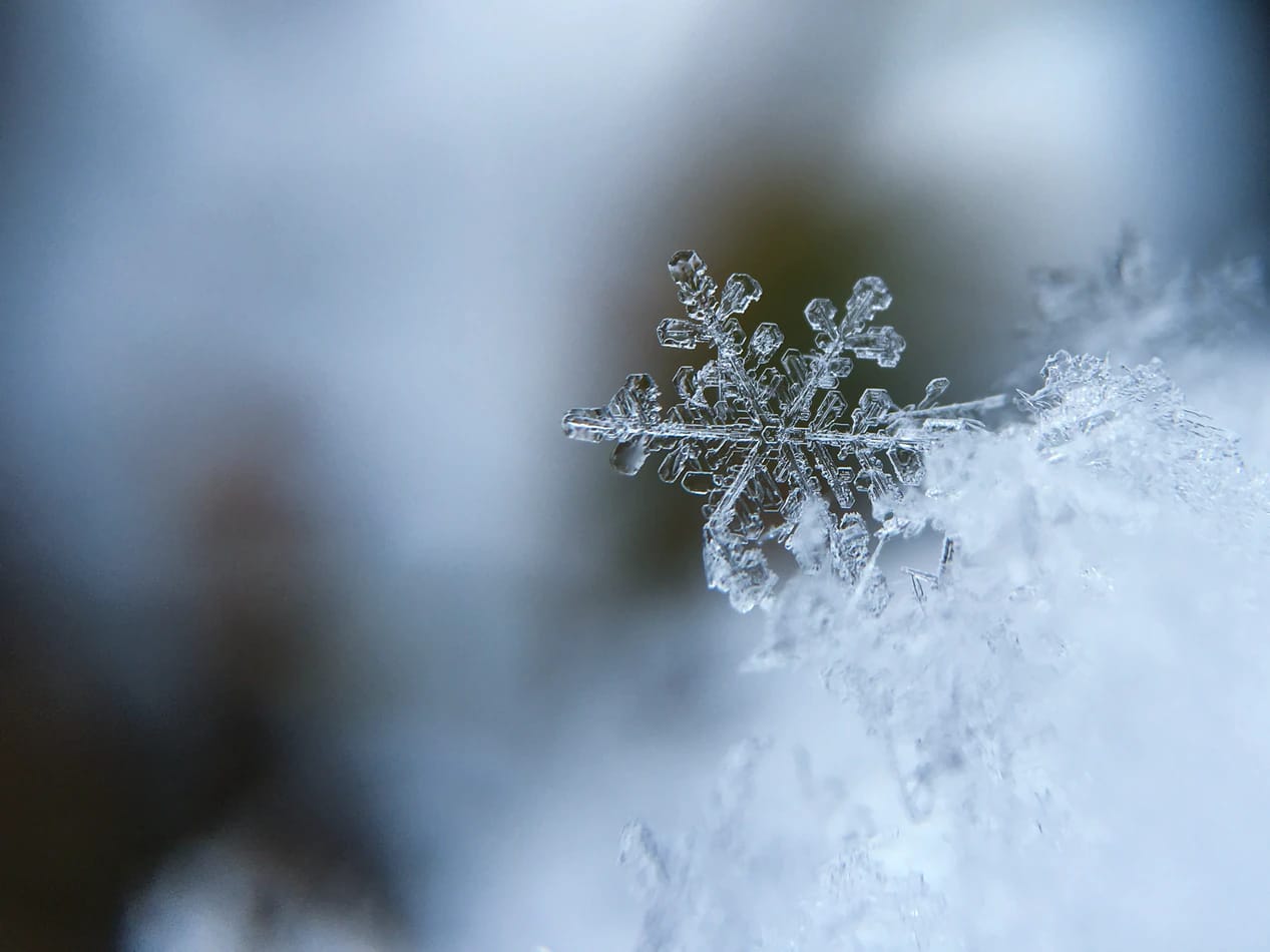 Japanese girl names - snow flake