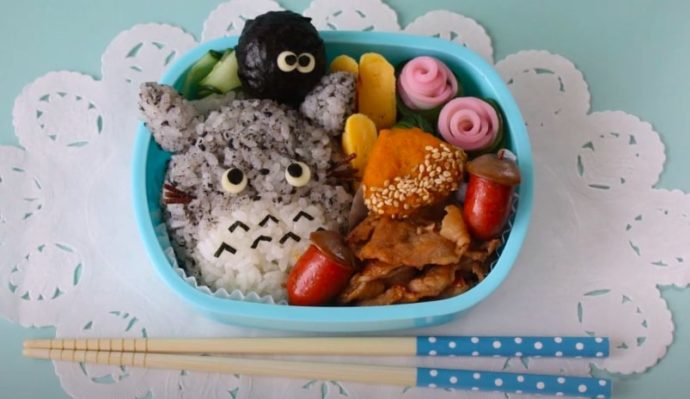 12 Cute Japanese Bento Boxes You Can Make On Your Own