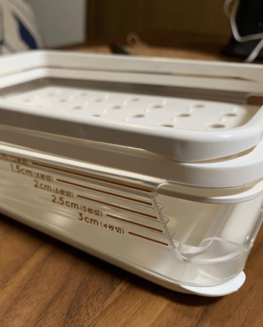 Japanese Bread Slicer By Akenbono Cuts Out Worries About Unevenness