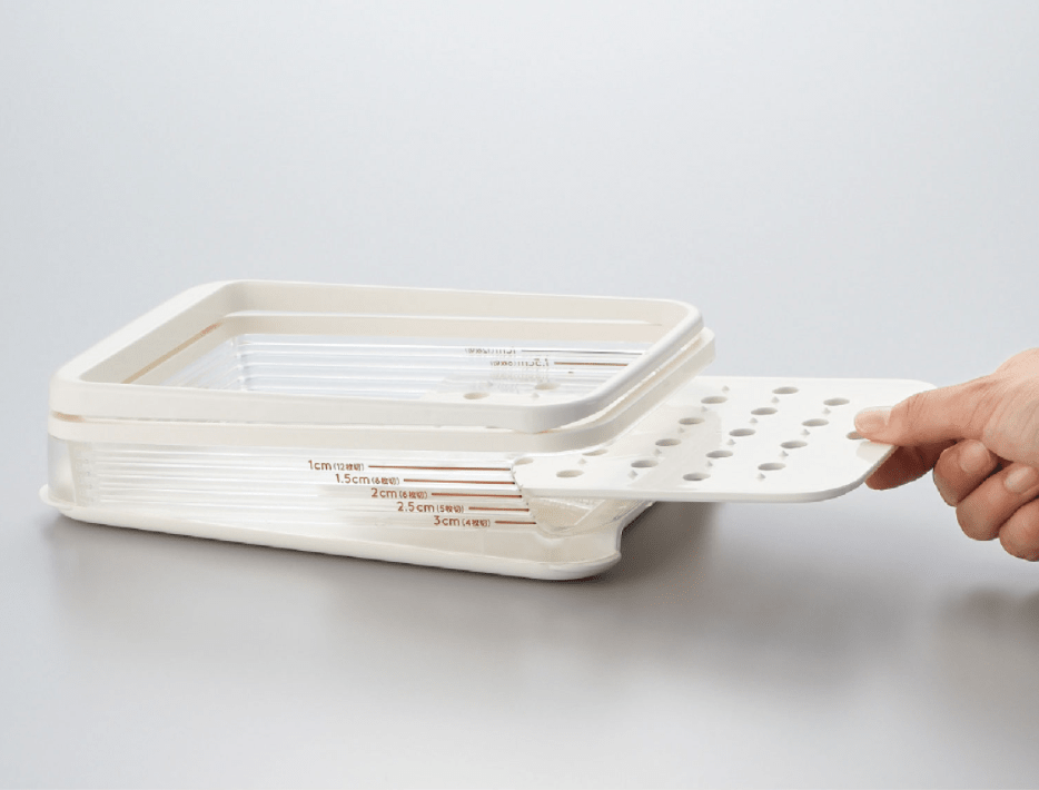 japanese bread slicer - adjusting height of plastic board
