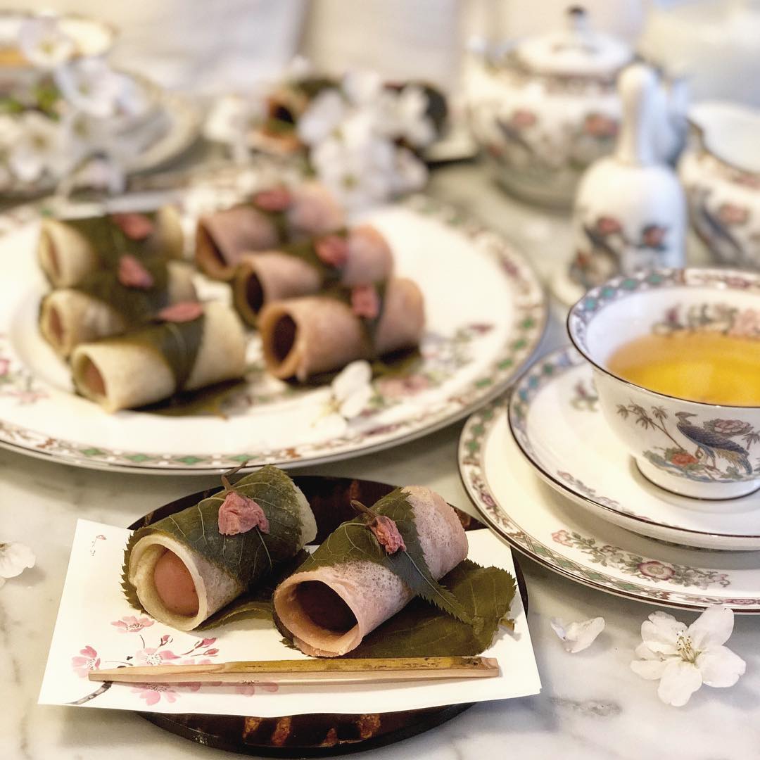 Wagashi - sakura mochi kanto