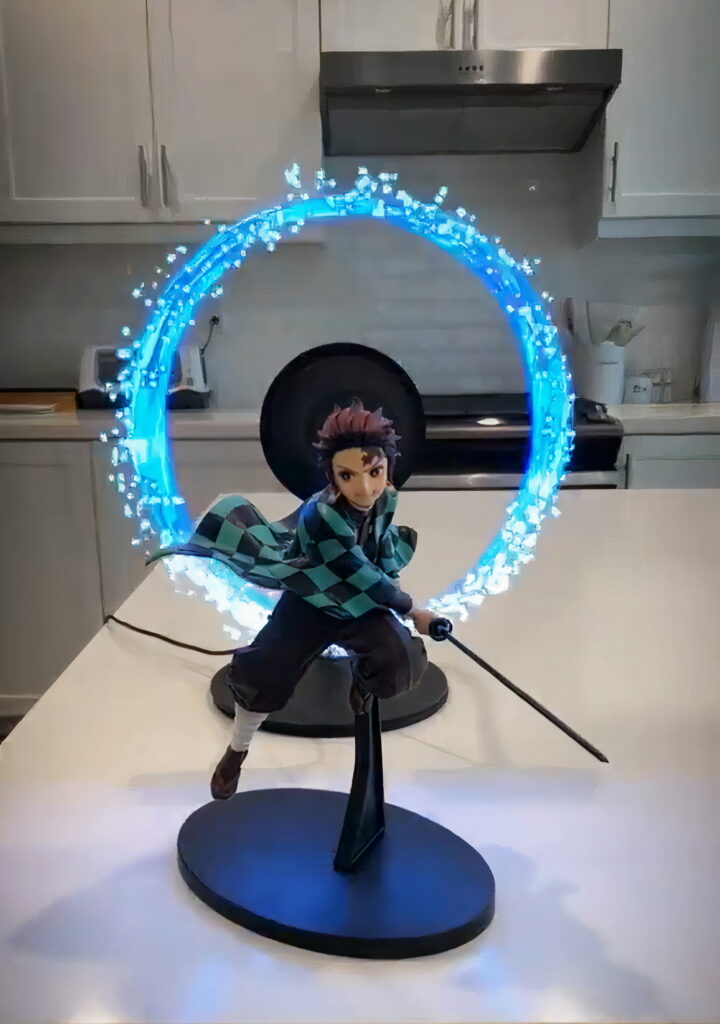 Demon Slayer Fan Creates DIY Hologram Brings Tanjiro Figurine To Life