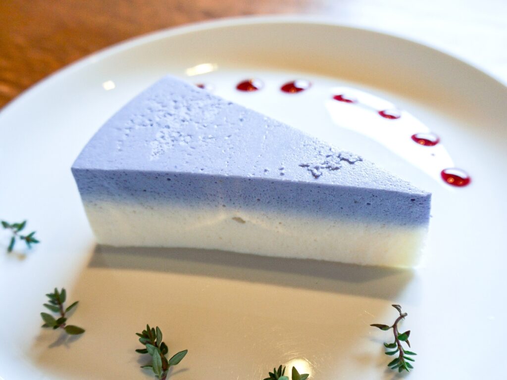 biwako blue - blue cheesecake