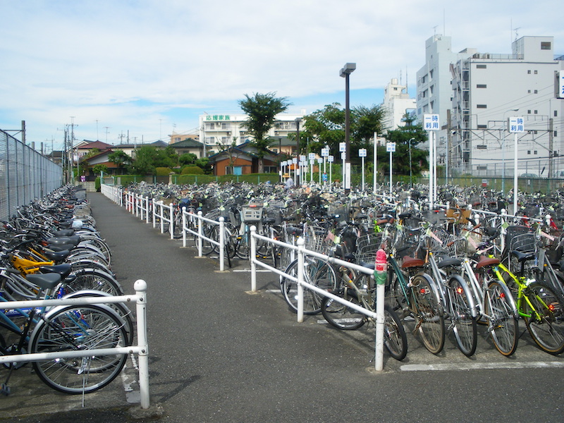 Cycling in Japan - bicycle parking