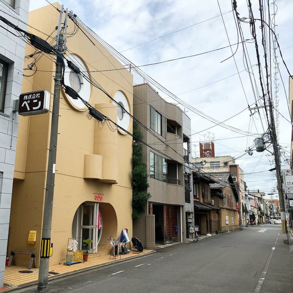 Face House - downtown kyoto