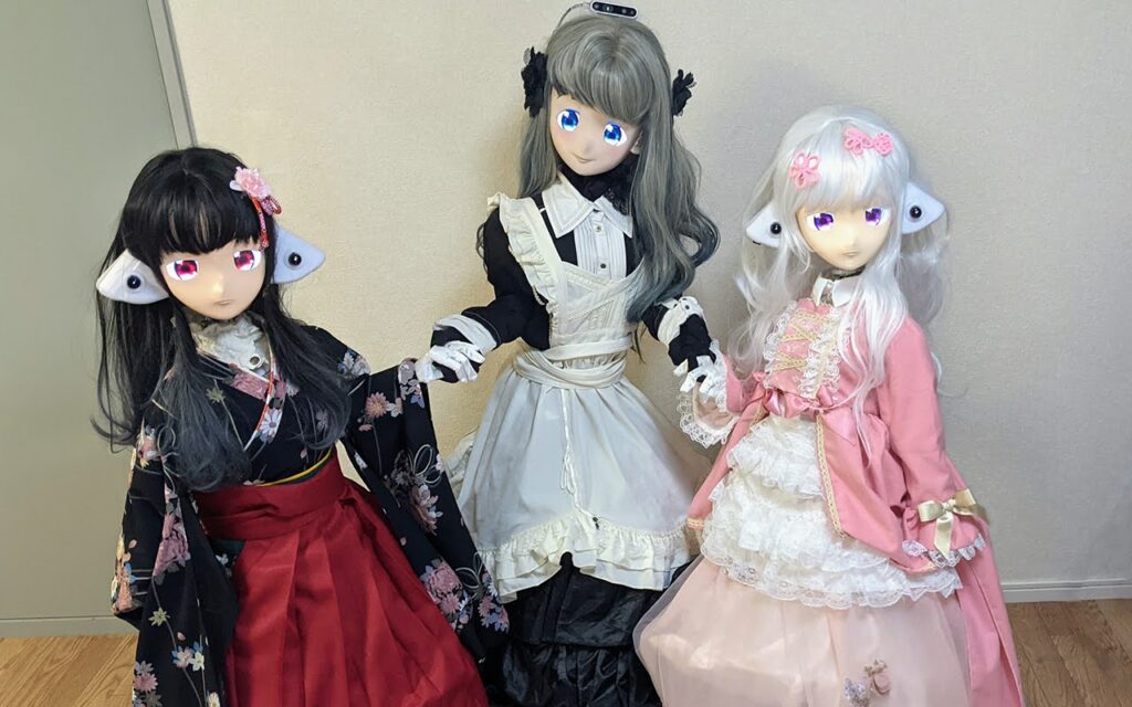 Japanese robot maids - masiro, ciro, and ciya