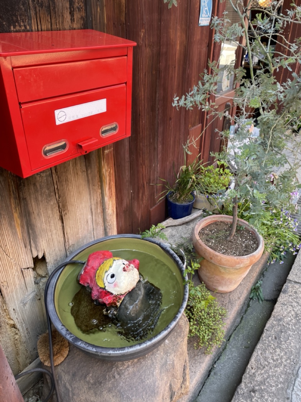 Tomonoura - ponyo fountain