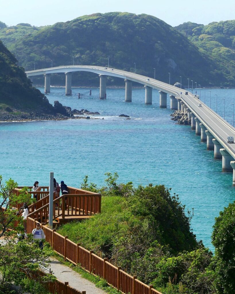 Tsunoshima Bridge- hato island