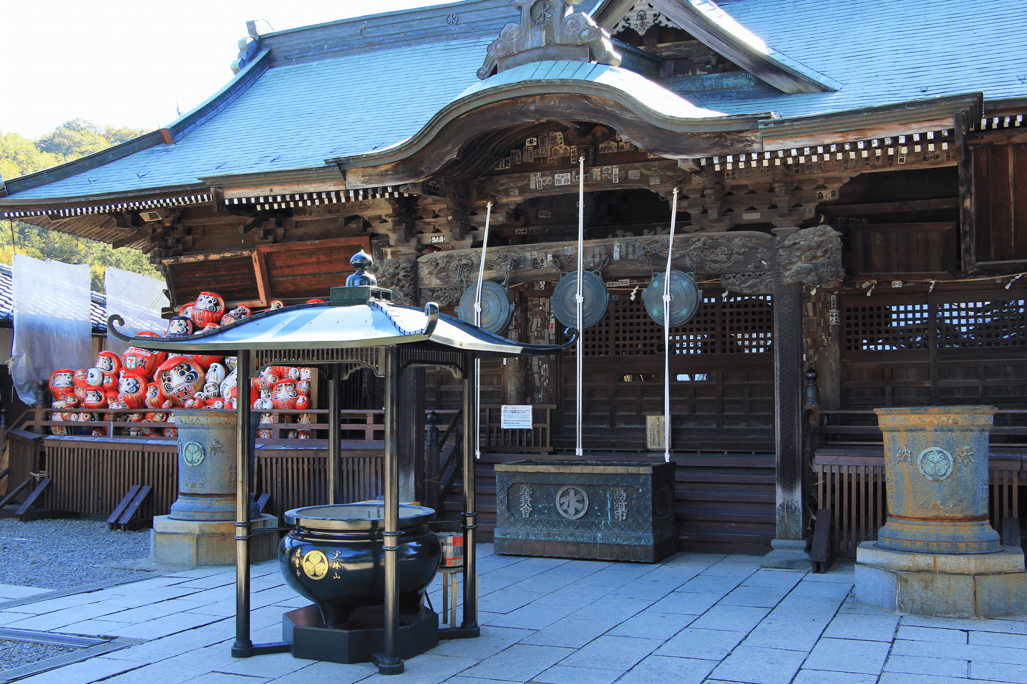 shorinzan darumaji - darum shrine