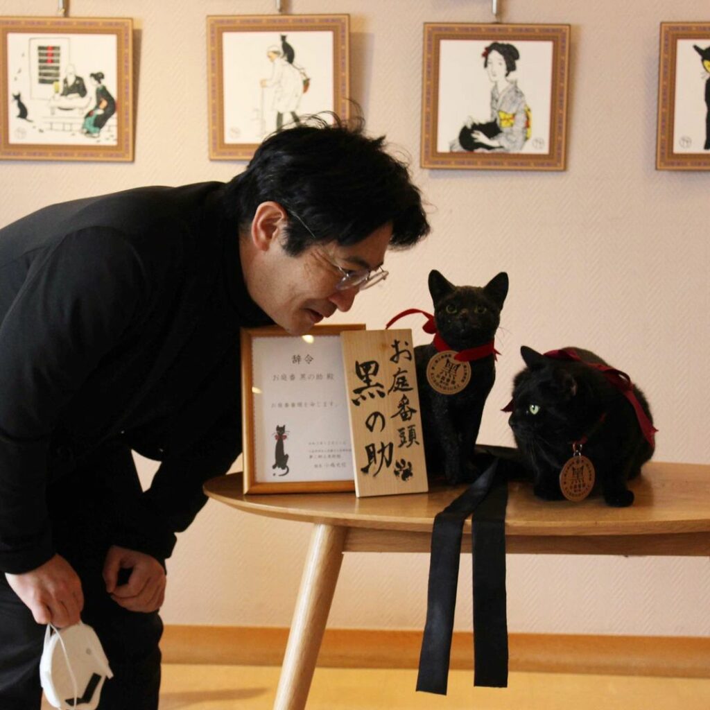 Yumeji Art Museum - Kuronosuke at work 
