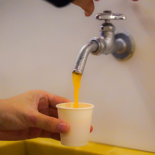 Hotel Dogo Yaya - orange juice on tap