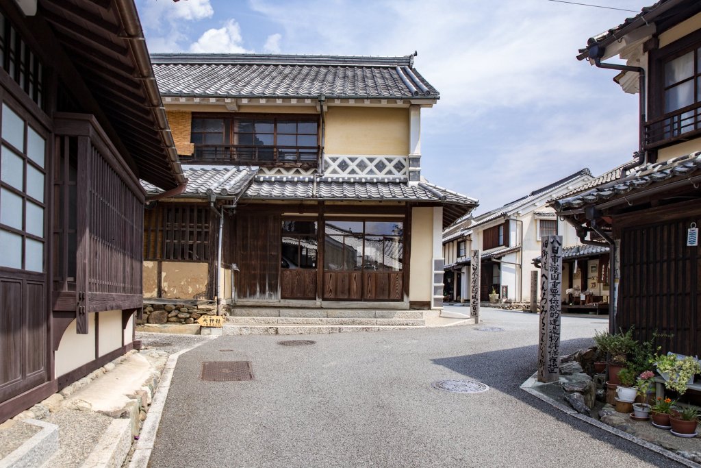 ehime - yokaichi old town