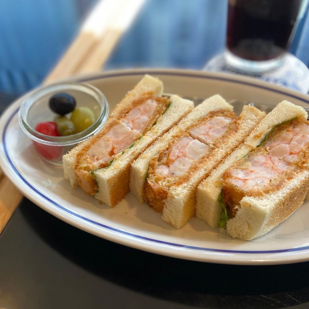 Ginza Kimuraya - ebi cutlet sando