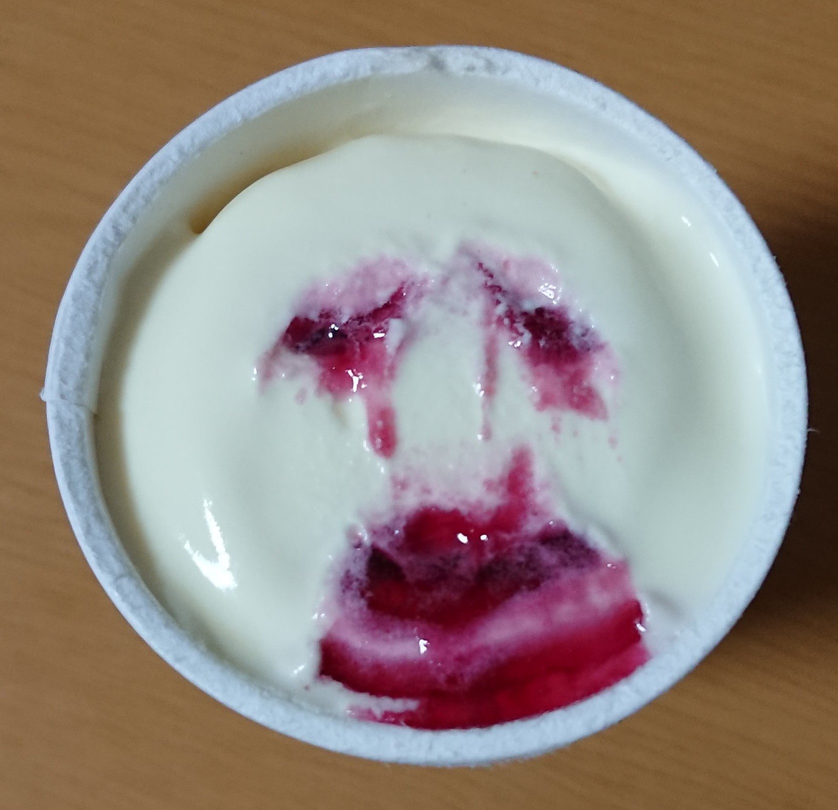 Panapp ice cream sculpting - netizen sculpt bleeding face