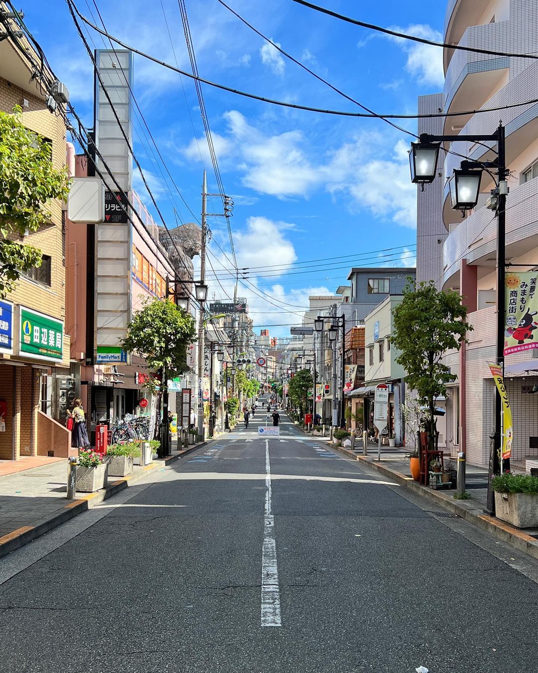 Sangenjaya Gorilla - taishido shopping arcade