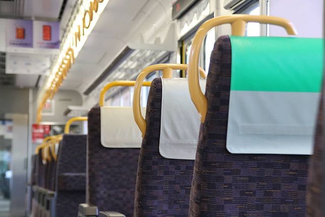 Trains in Japan - rotating seats