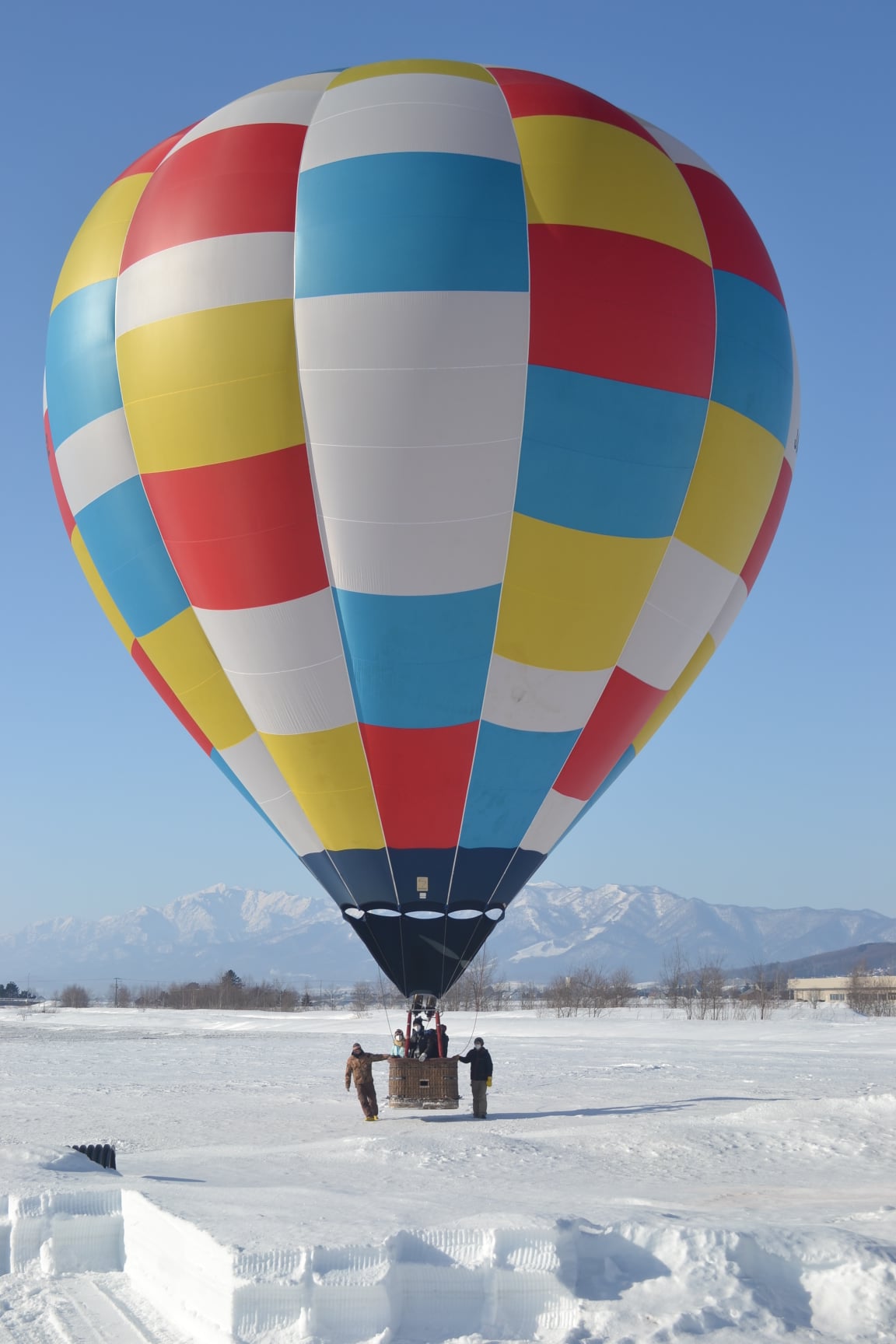 Cities in Japan to see snow - hot air balloon tour of Furano