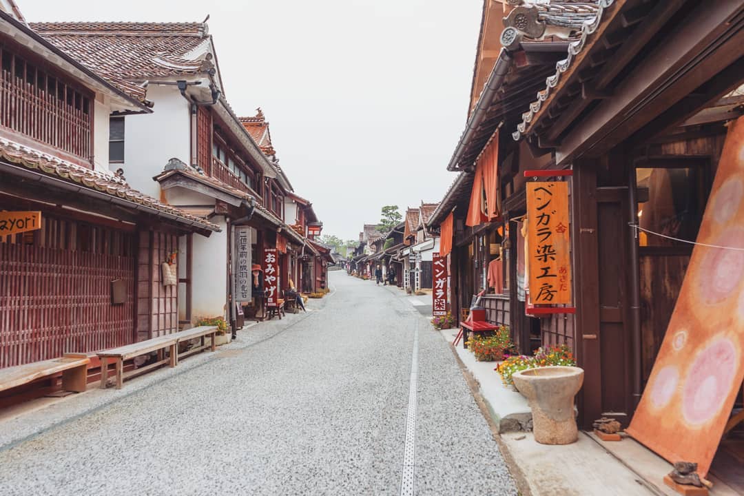 Fukiya Furusato Village - neatly lined traditional houses dyed with red exteriors and style