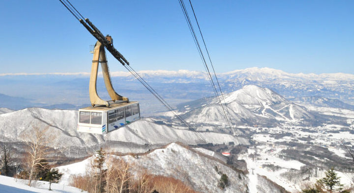 Japan ski resorts - chair lift at Ryuoo Ski Park