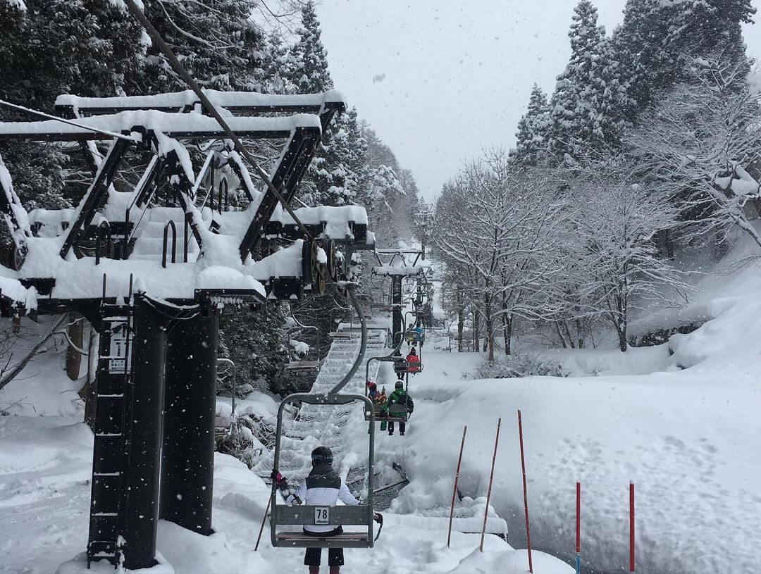 Japan ski resorts - chair lift at Nozawa Onsen Ski Resort