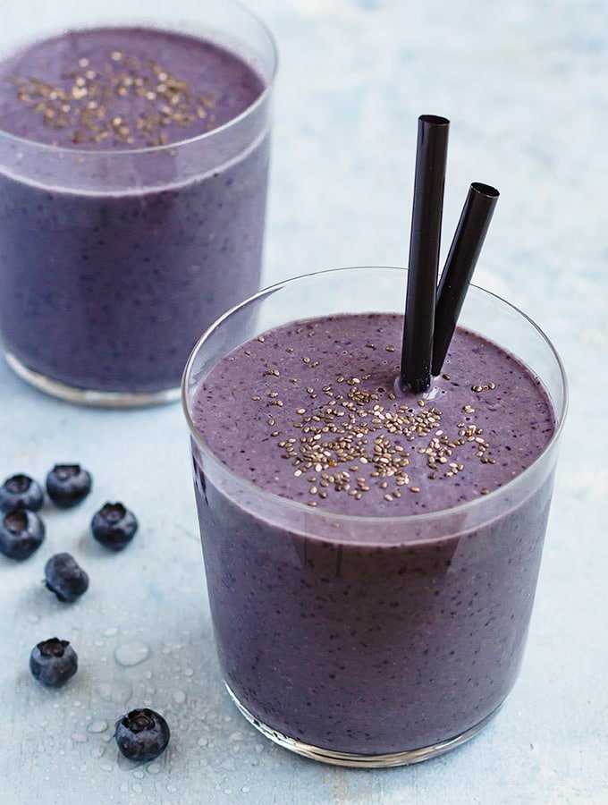 Matcha drink recipe - blueberry matcha smoothie