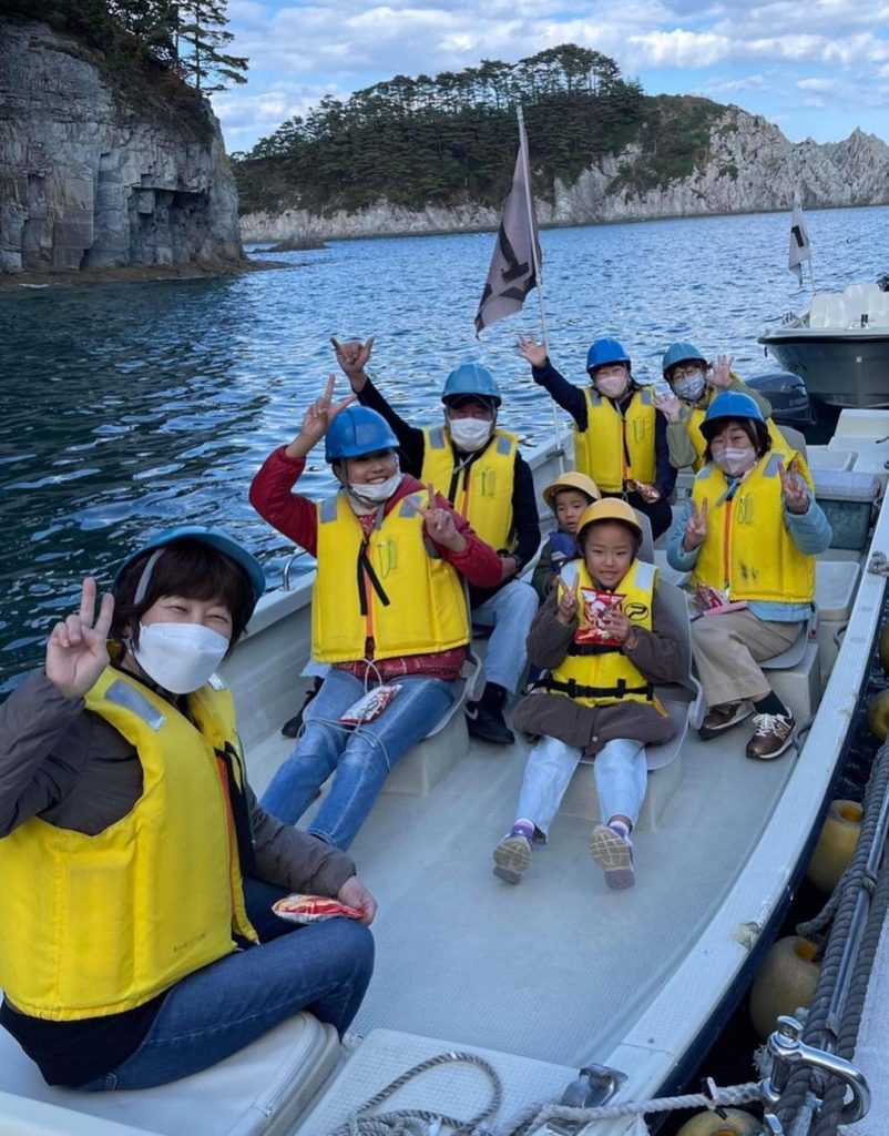 beaches in japan - boat