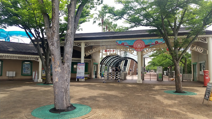 nagashima resort - entrance