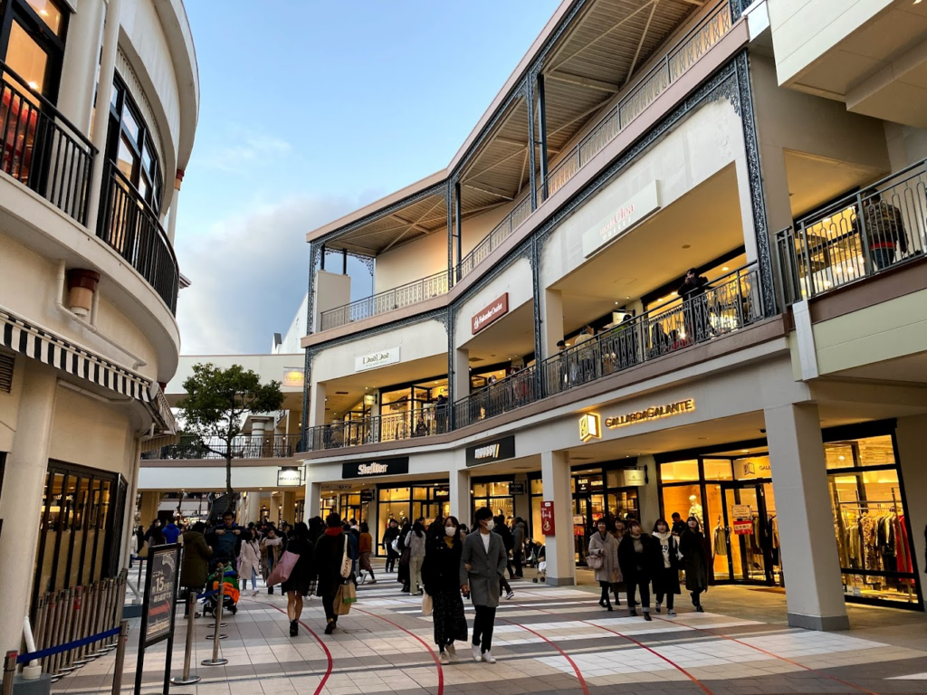 nagashima resort - mall2